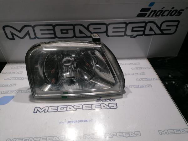 Faro anteriore destro MITSUBISHI L 200 Pick Up (K6_T, K7_T)