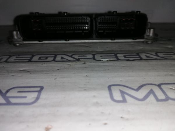 Centralina motor / ECU VOLKSWAGEN Polo (9N) Imagem-2