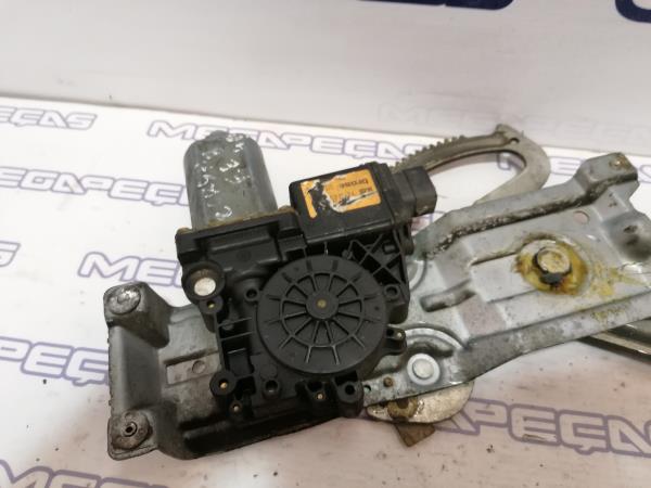 Alzavetro anteriore sinistro OPEL Corsa B Imagem-1