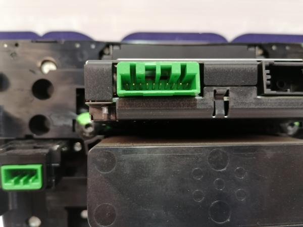 Rádio / auto-rádio VOLVO XC90 I Imagem-6