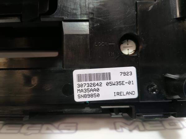 Rádio / auto-rádio VOLVO XC90 I Imagem-8