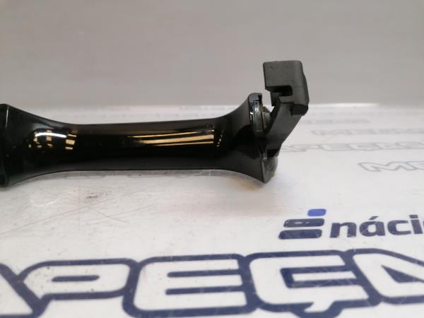 Left front door handle MERCEDES-BENZ Classe C Carrinha (S204) Imagem-6