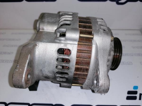 Alternador NISSAN Almera I Sedan (N15) Imagem-4