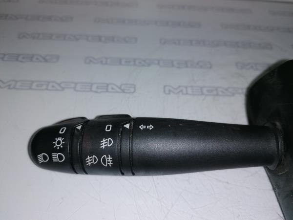 Manípulo de luzes RENAULT Clio II (BB0/1/2_, CB0/1/2_) Imagem-1