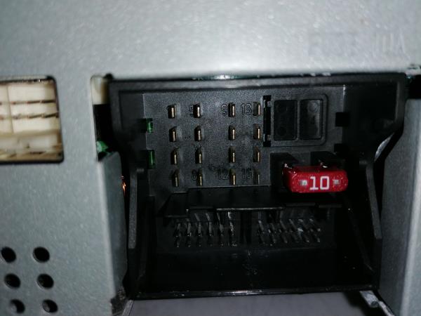 Rádio / auto-rádio MERCEDES-BENZ Classe C (W204) Imagem-3