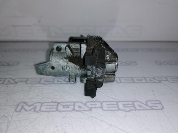 Cilindretto porta MERCEDES-BENZ Classe C (W204) Imagem-1