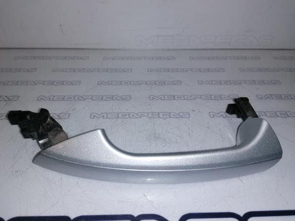 Maniglia porta posteriore sinistra MERCEDES-BENZ Classe C (W204) Imagem-1