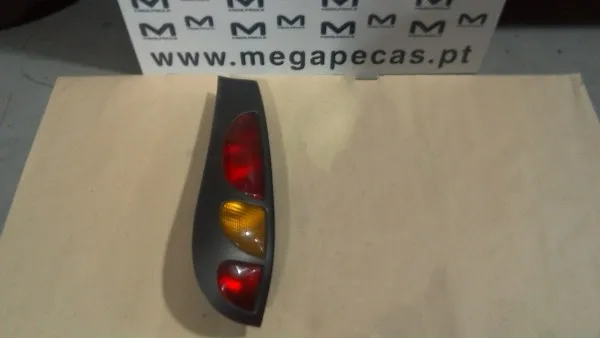 Feu arrière Gauche FIAT Marea Weekend (185_)