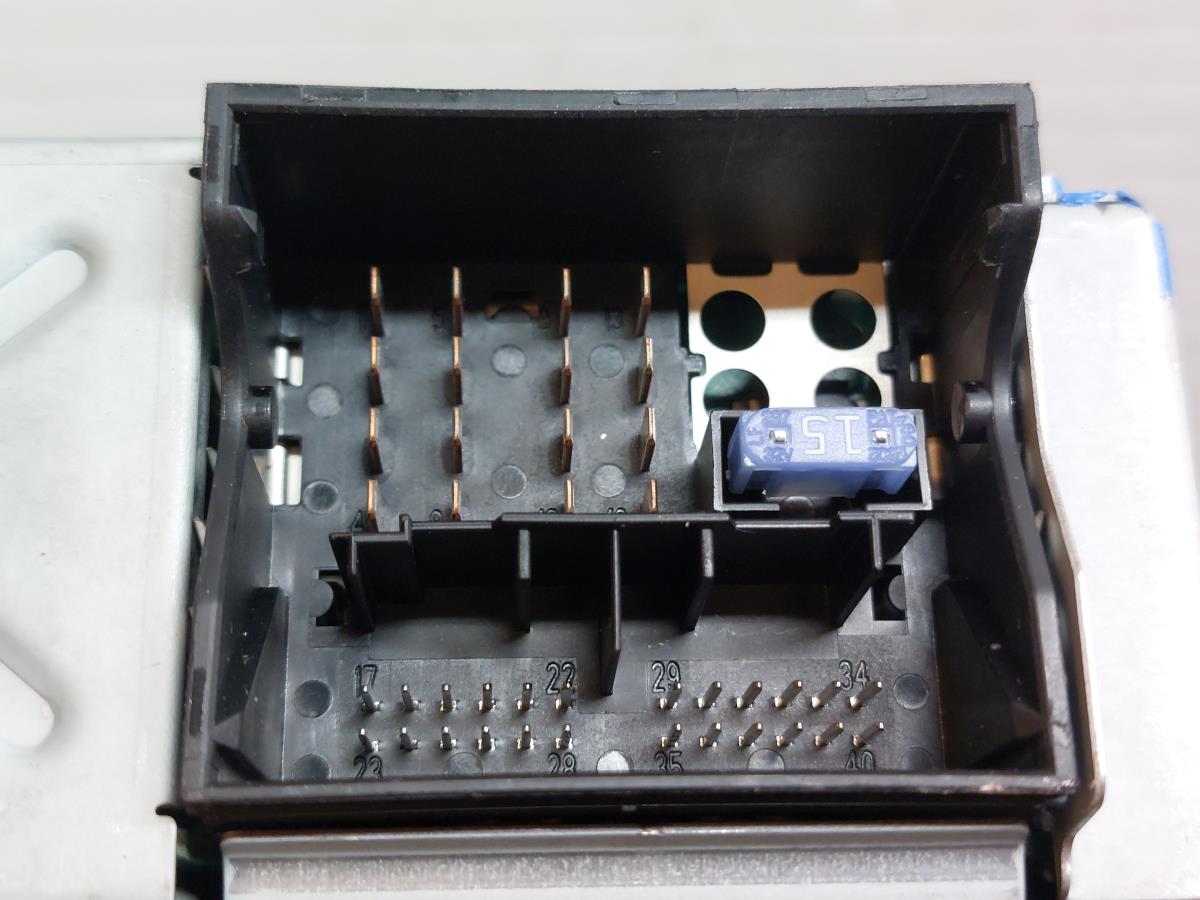 Rádio / auto-rádio PEUGEOT 3008 I (0U_) Imagem-8