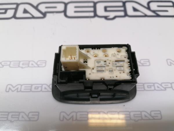 Right Front window control TOYOTA Auris Hatchback (_E15_) Imagem-1