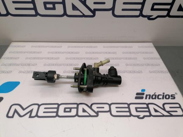 Bomba de embraiagem TOYOTA Auris Hatchback (_E15_)