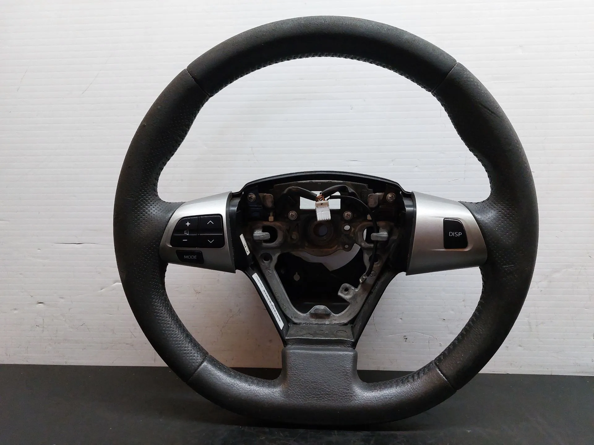 Volant de direction TOYOTA Auris Hatchback (_E15_)
