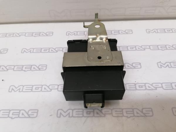 Central locking control unit / Central locking ECU TOYOTA Auris Hatchback (_E15_) Imagem-2