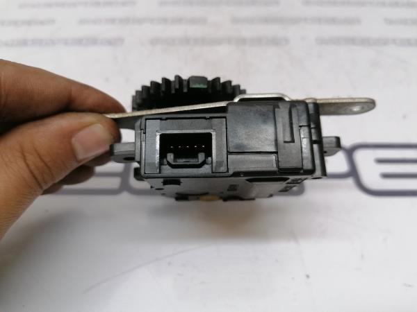 Motore apertura riscaldamento TOYOTA Auris Hatchback (_E15_) Imagem-3