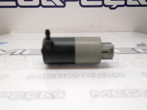 Windscreen/windshield washer pump  TOYOTA Auris Hatchback (_E15_) Imagem-1