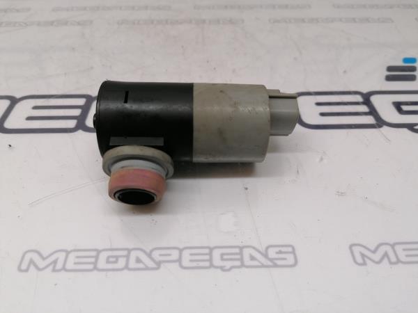 Windscreen/windshield washer pump  TOYOTA Auris Hatchback (_E15_) Imagem-3