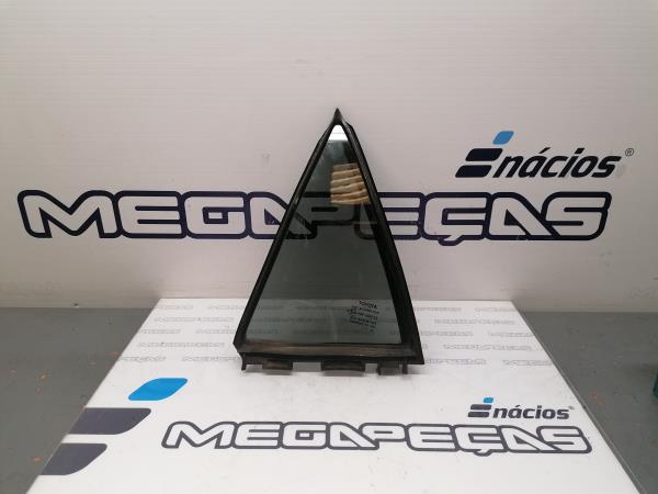 Left rear triangle window TOYOTA Auris Hatchback (_E15_)