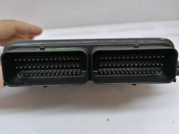 Centralita motor / ECU RENAULT Clio II (BB0/1/2_, CB0/1/2_) Imagem-2