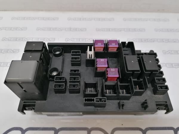 Caixa fusíveis da bateria SUBARU Impreza Hatchback (GR, GH, G3) Imagem-1