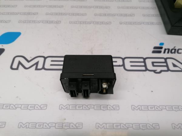 Caja Precalentamiento  FIAT Grande Punto (199_)