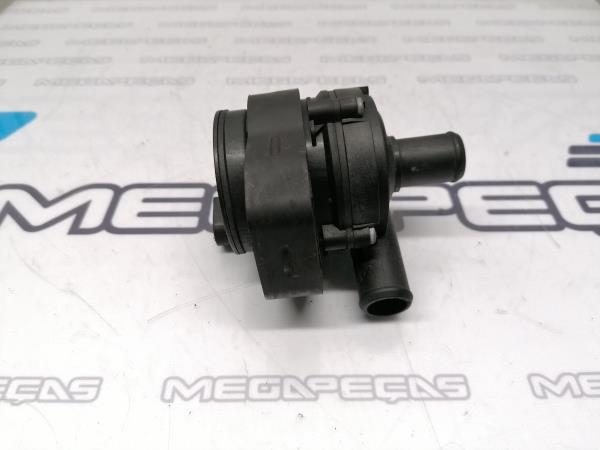 Bomba de agua MERCEDES-BENZ CLS (C219)