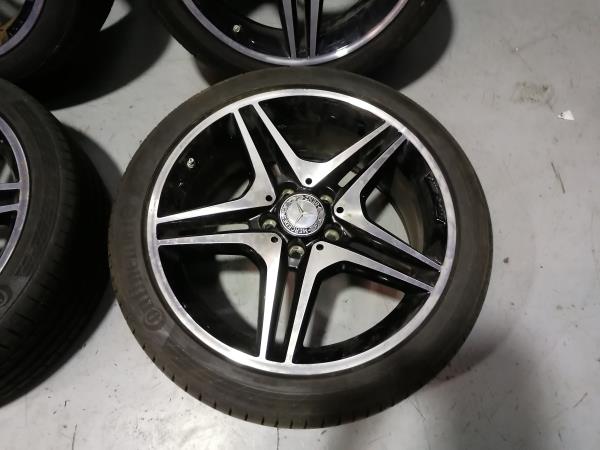 Wheel set MERCEDES-BENZ Classe A (W176) Imagem-1