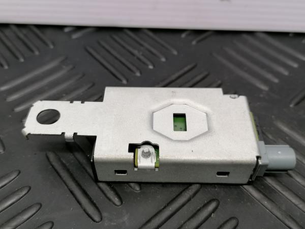 Amplificatore Antenna PEUGEOT 3008 I (0U_) Imagem-2