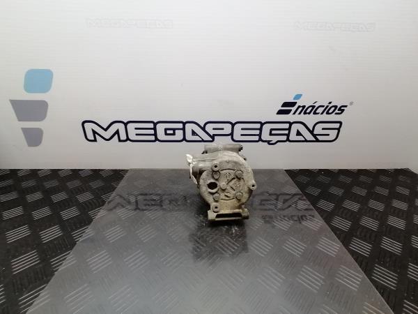 Compressore A/C FORD Fiesta VI (CB1, CCN) Imagem-1