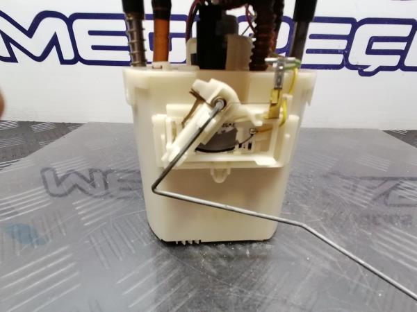 Bomba de combustible FORD Fiesta VI (CB1, CCN) Imagem-1