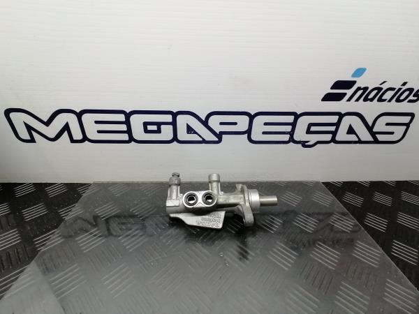 Pompa centrale dei freni VOLVO V40 Hatchback