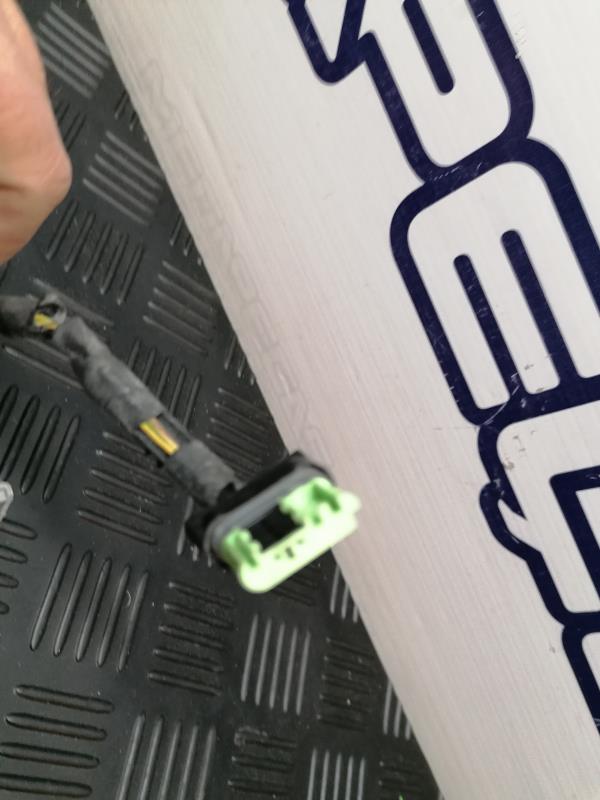 Installation électrique intérieure / câblage intérieur BMW 5 (F10) Imagem-4