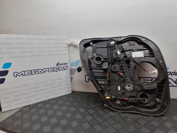 Alzavetro posteriore sinistro HYUNDAI i30 (PD)
