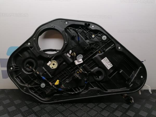 Alzavetro posteriore sinistro HYUNDAI i30 (GD)