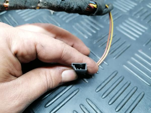 Installation électrique intérieure / câblage intérieur BMW X5 (E53) Imagem-1