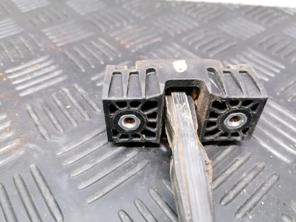 Esticador / limitador porta trás direito BMW 3 (F30, F80) Imagem-4