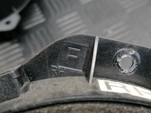 Columna de sonido SUBARU Impreza Hatchback (GR, GH, G3) Imagem-3