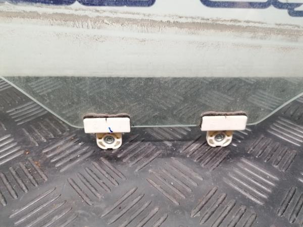 Vidro porta trás esquerdo SUBARU Impreza Hatchback (GR, GH, G3) Imagem-1