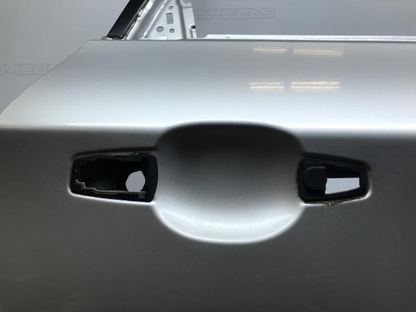 Right rear door SUBARU Impreza Hatchback (GR, GH, G3) Imagem-5