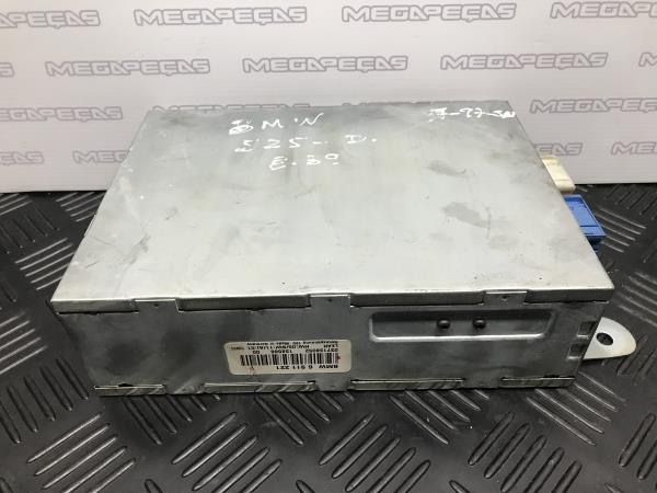 Rádio / auto-rádio BMW 5 (E39) Imagem-1