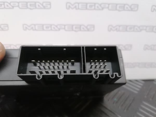 Caja fusibles / SAM / BSI VOLKSWAGEN Polo (9N) Imagem-2