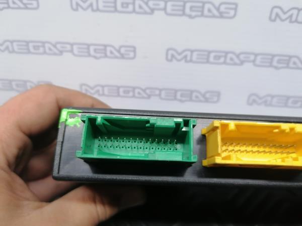 Scatola fusibili / SAM / BSI BMW 3 Compact (E36) Imagem-6