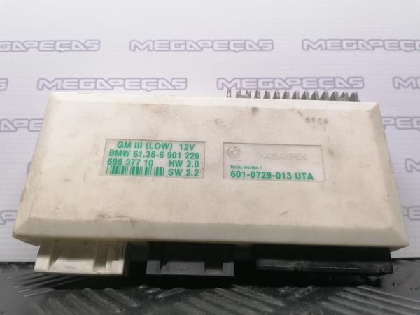 Boîte de fusibles / SAM / BSI BMW 5 (E39)