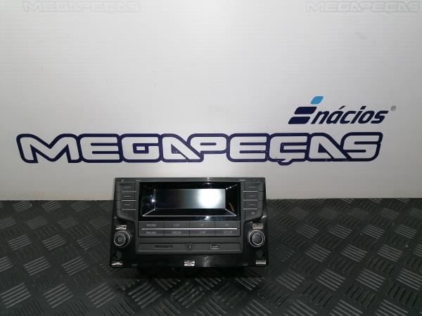 Rádio / auto-rádio VOLKSWAGEN Crafter Combi (SY_)