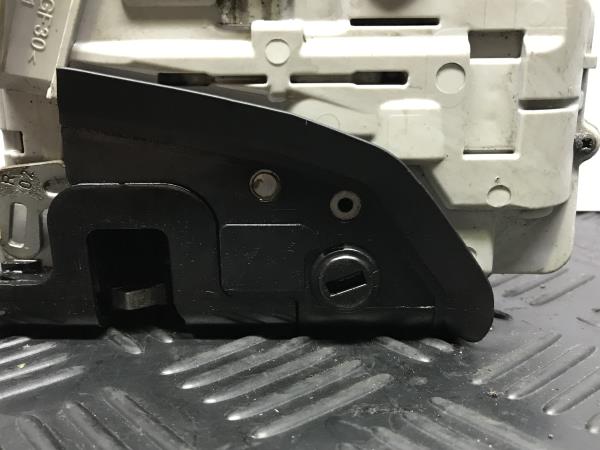 Rear Right Door Lock VOLKSWAGEN Passat Variant (3C5) Imagem-4