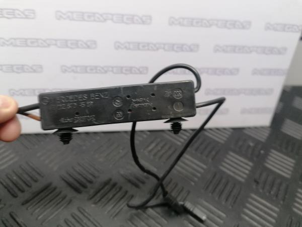 Antena MERCEDES-BENZ CLS (C218) Imagem-1