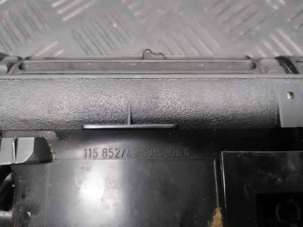 Diffuser / air vent BMW 7 (E32) Imagem-4