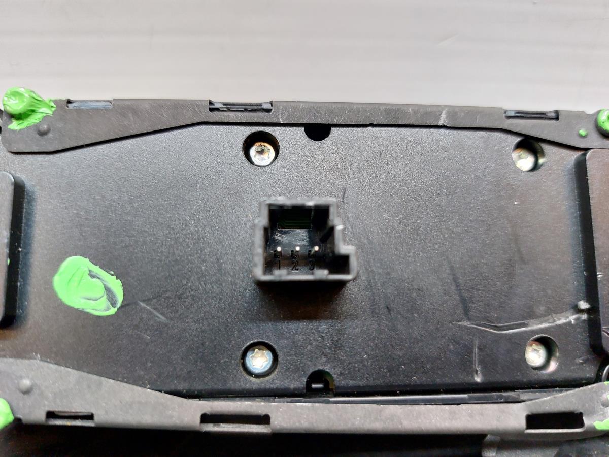 Left Front window control MERCEDES-BENZ Classe B (W246, W242) Imagem-5