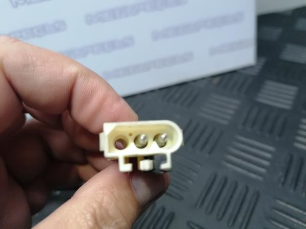 Plafonnier arrière BMW 7 (E32) Imagem-2