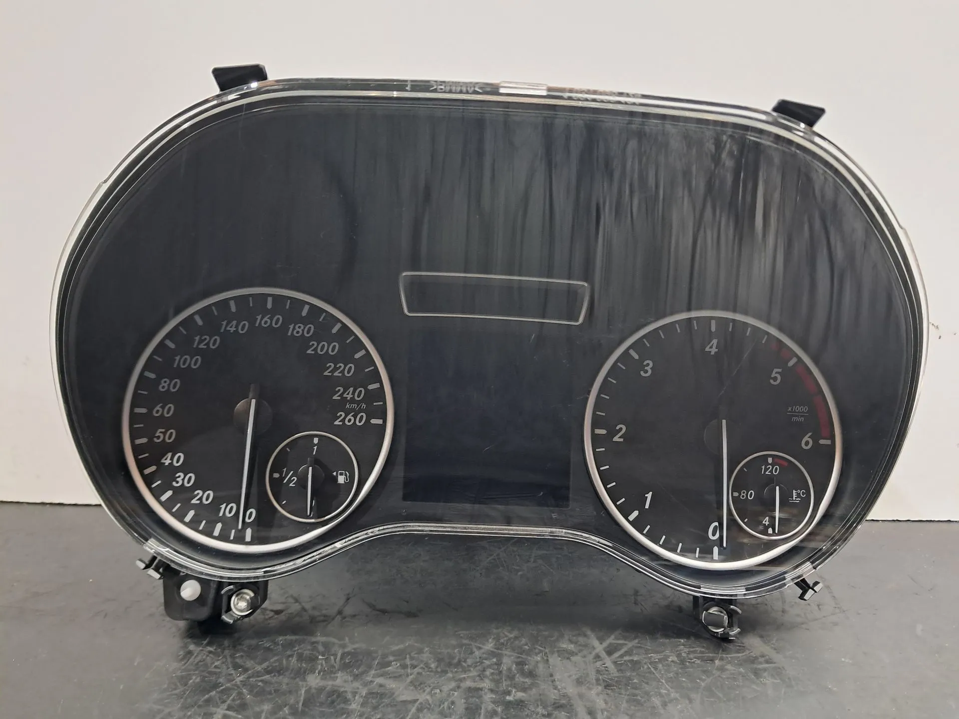 Instrument cluster MERCEDES-BENZ Classe B (W246, W242) Imagem-0