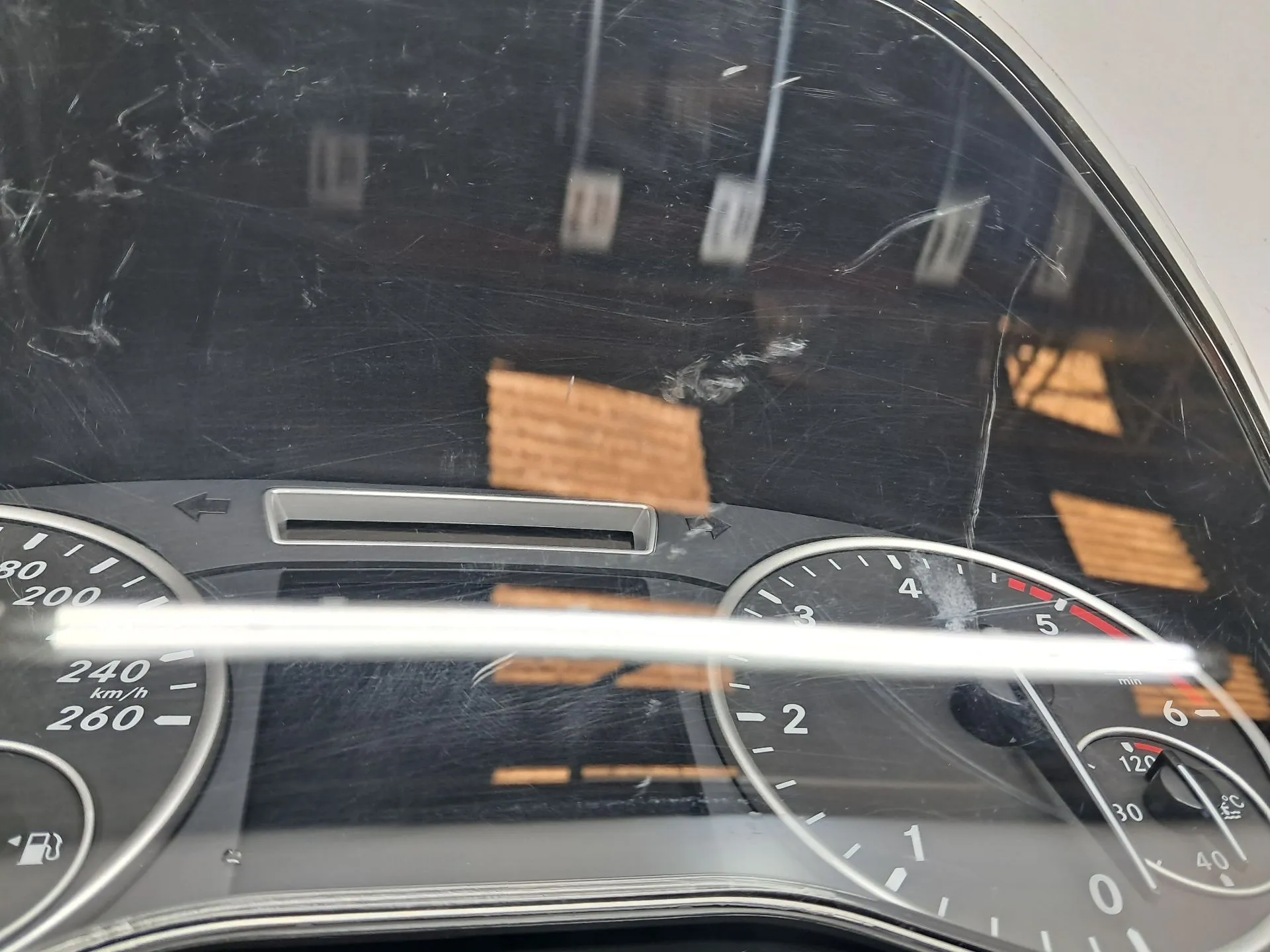 Instrument cluster MERCEDES-BENZ Classe B (W246, W242) Imagem-2